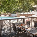 アパート Les Restanques Bruyeres 2103 Proche Piscine グリモー