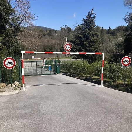 Daire Les Restanques Bruyeres 2103 Proche Piscine