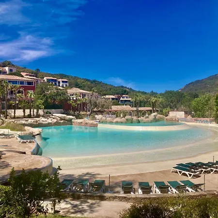 Les Restanques Bruyeres 2103 Proche Piscine Grimaud