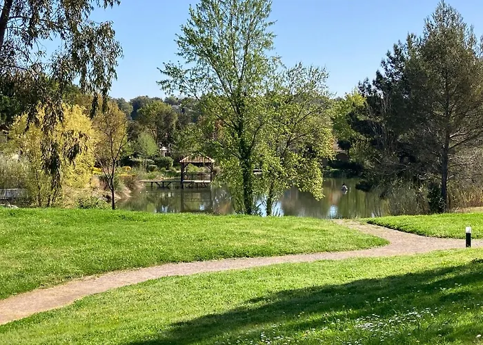 Les Restanques Bruyeres 2103 Proche Piscine Апартаменты *