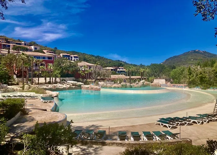 Les Restanques Bruyeres 2103 Proche Piscine Гримо